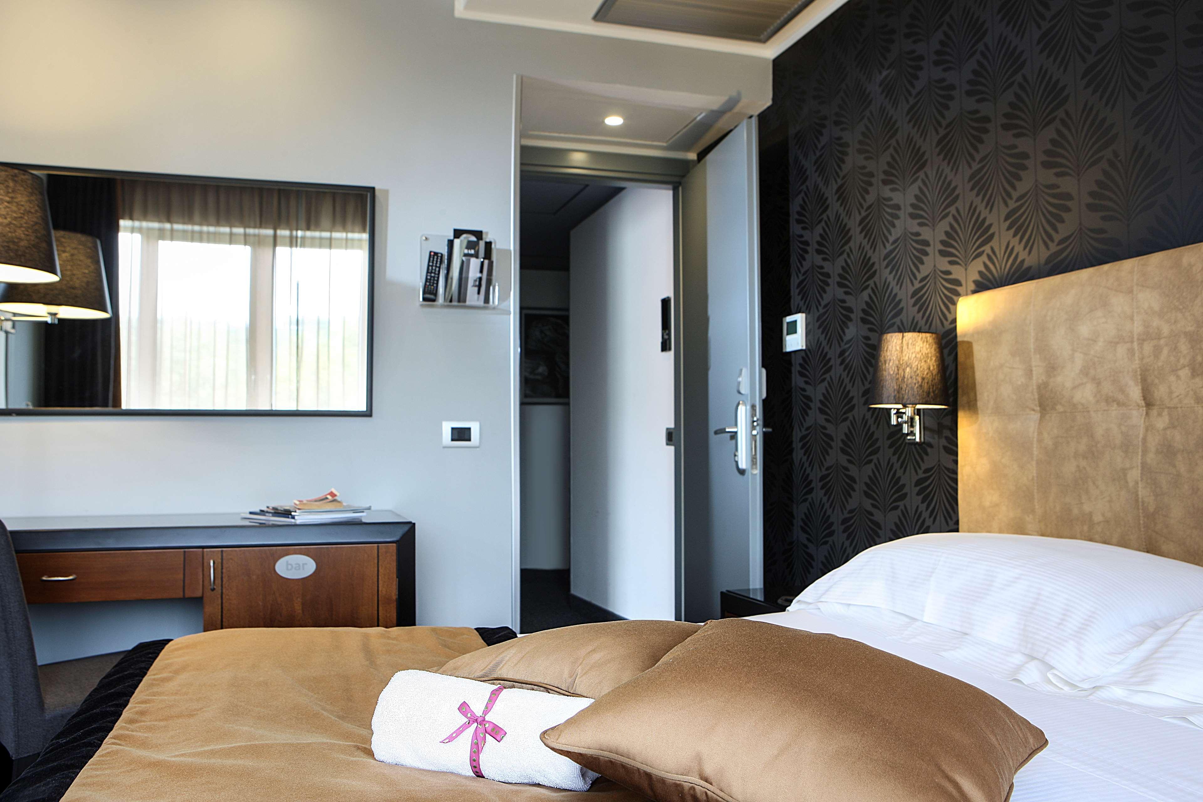 Best Western Plus Scottsdale Thunderbird Suites Eksteriør bilde