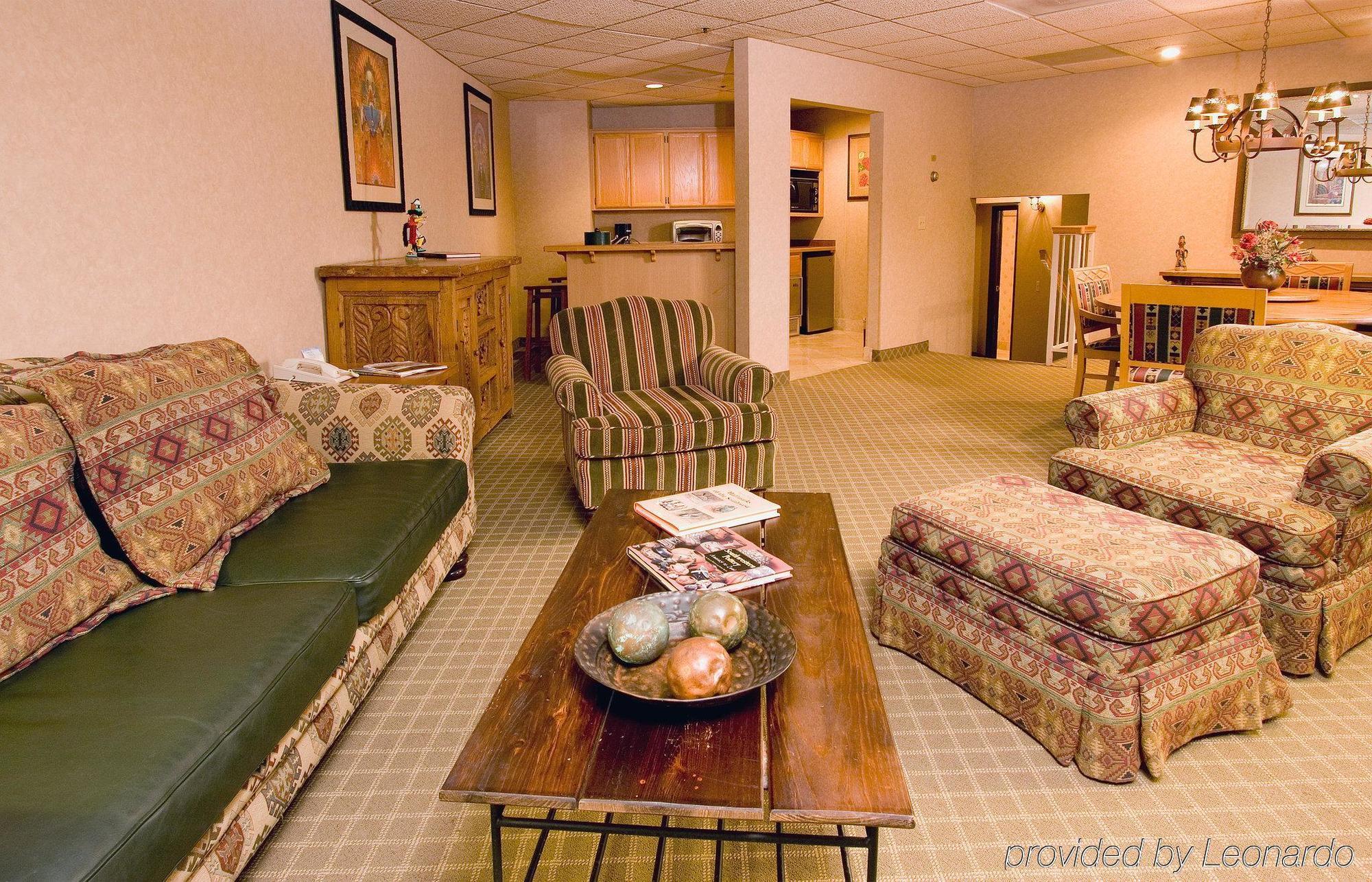Best Western Plus Scottsdale Thunderbird Suites Interiør bilde